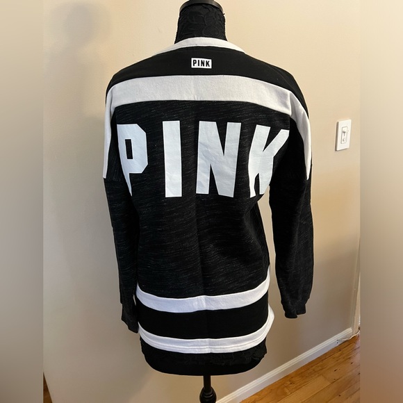 PINK Victoria’s Secret Sweatshirt - Picture 3 of 5
